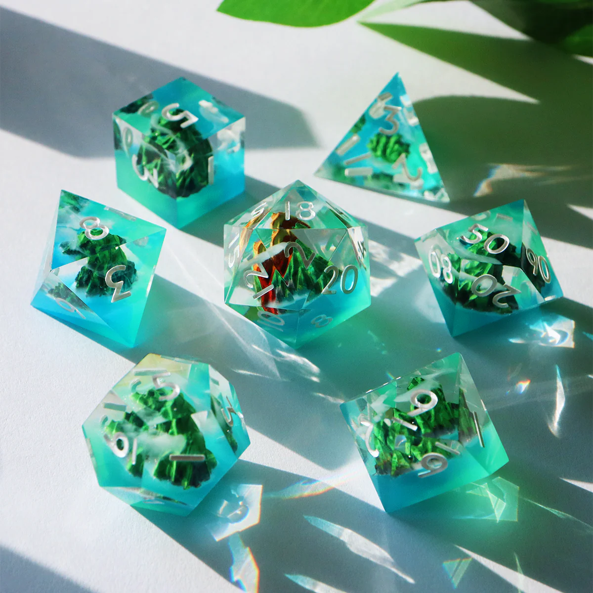 The Shattered Teeth Dice Set 4 The Shattered Teeth Dice Set
