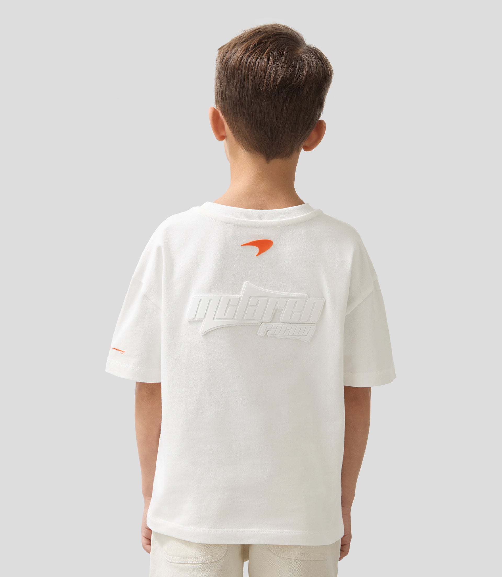 Reiss Juniors Oversized Logo Short Sleeve T-Shirt - White 5 Reiss Juniors Oversized Logo Short Sleeve T-Shirt - White